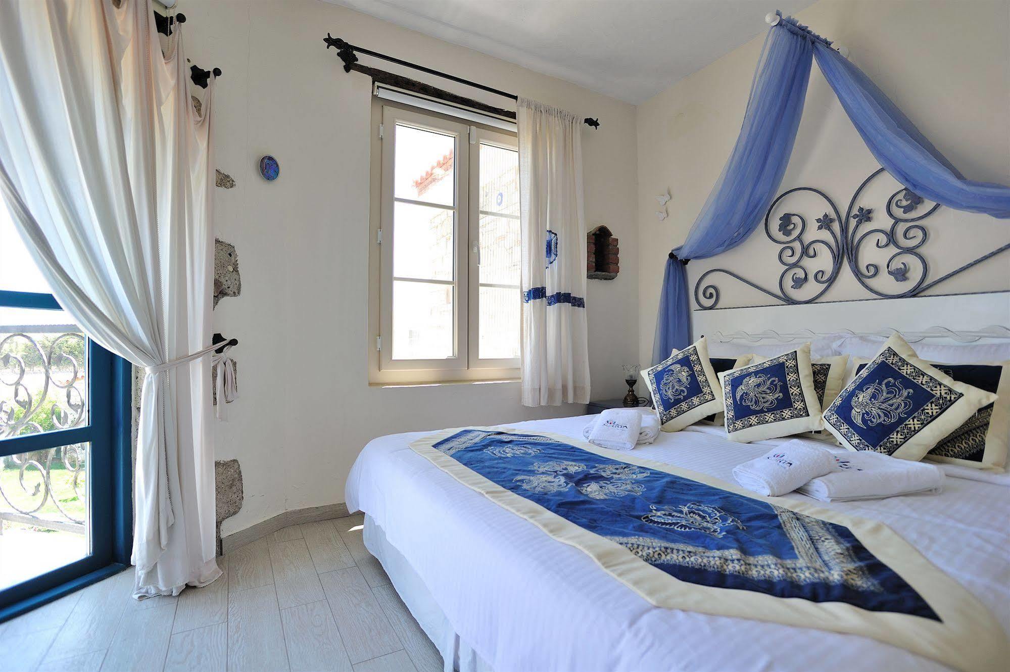 Alacati Sultan Konak Butik Otel ℳℛ Luxury Concept Exterior photo