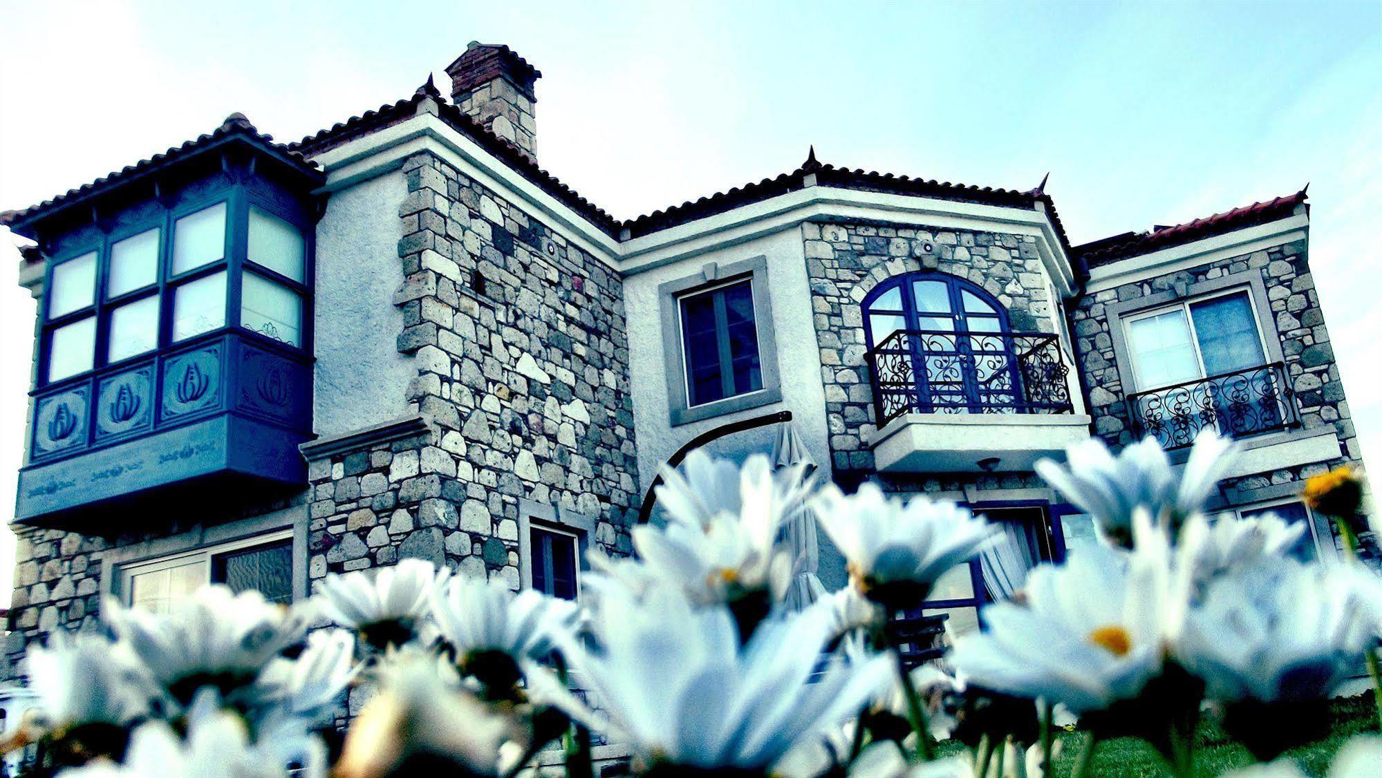 Alacati Sultan Konak Butik Otel ℳℛ Luxury Concept Exterior photo